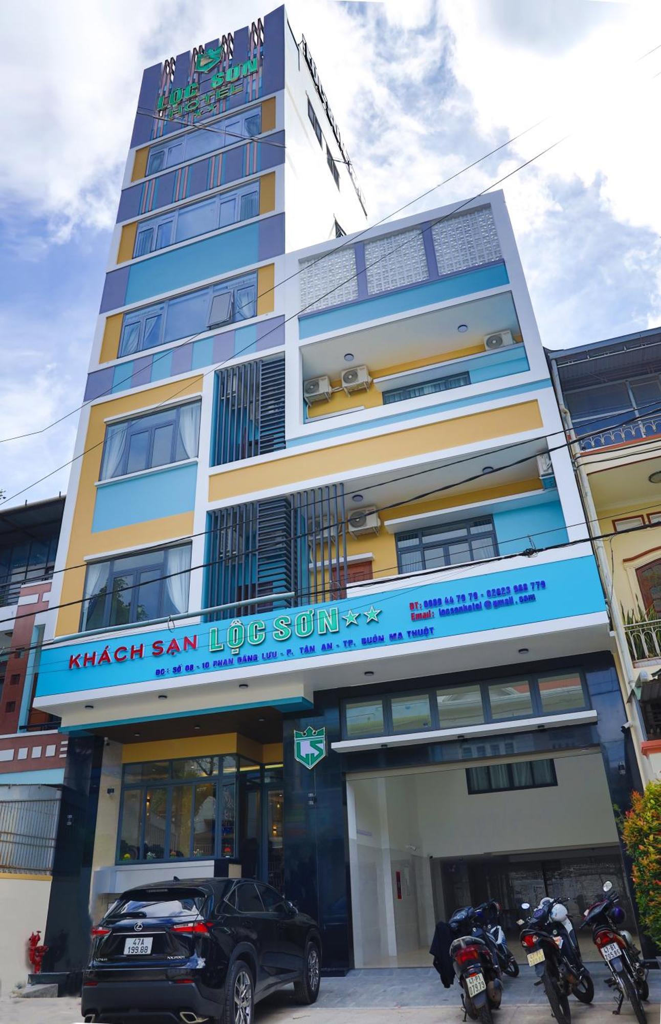 Loc Son Hotel Buôn Ma Thuột Esterno foto